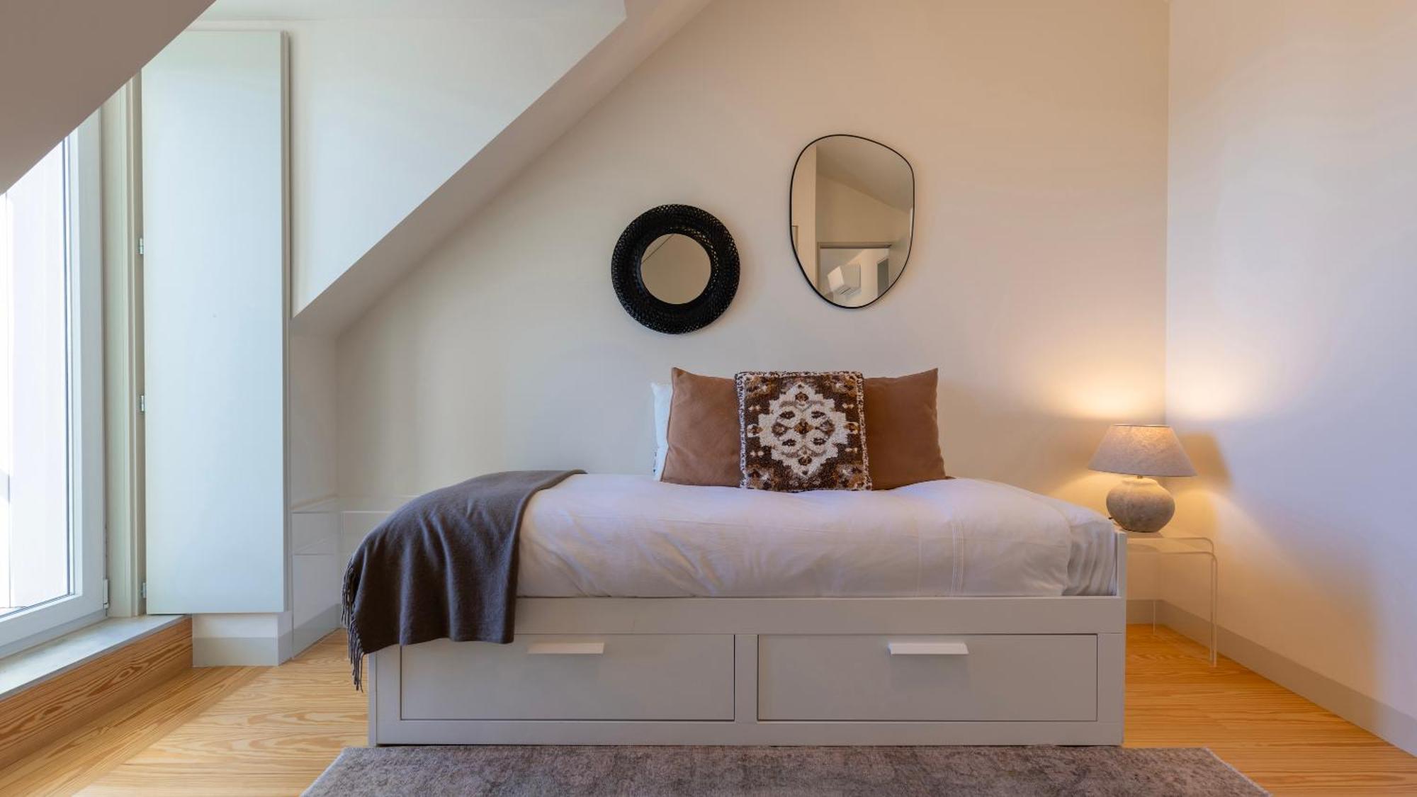 Elegant In Graca By Lovelystay Apartment *